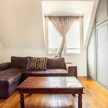 Apartment Splendid Superior With Eiffel Tower View